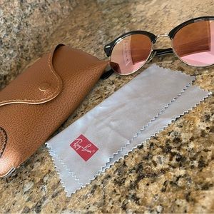 Ray-Ban Clubround Classic Sunglasses